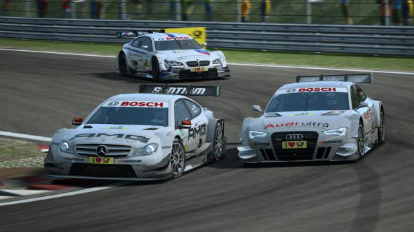 DTM Experience: Videos demonstrieren Realitätsnähe des DTM-Rennspiels