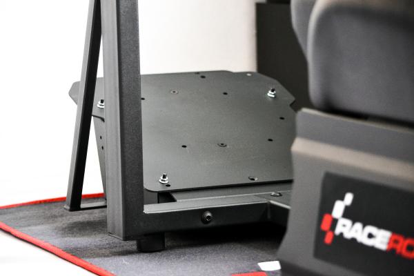 Hardware-Test: RaceRoom Game Seat RR3055 - So machen Rennspiele Spaß