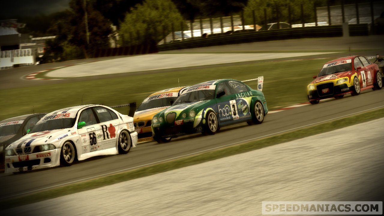 Spieletest: Superstars V8 Racing